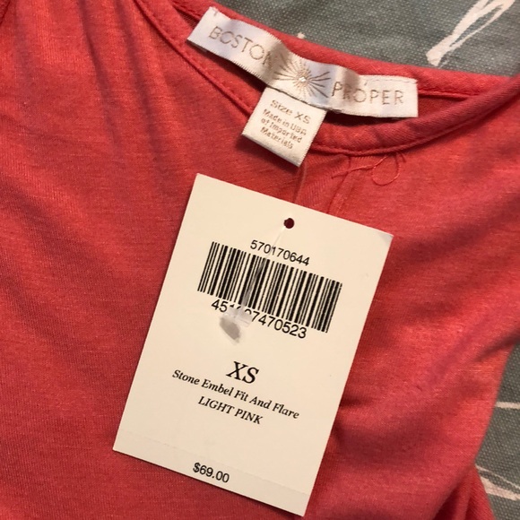 Boston Proper coral stretch top - Picture 3 of 4